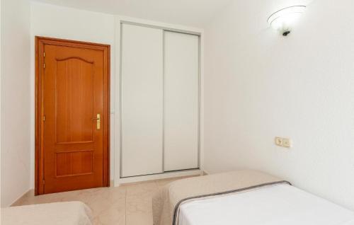 Nice Apartment In Fuengirola With Wifi And 3 Bedrooms