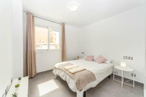 Moderno Y Luminoso Apartamento