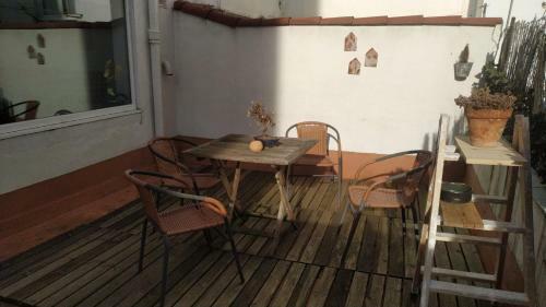 Apartamento Nuevo Patio Soleado