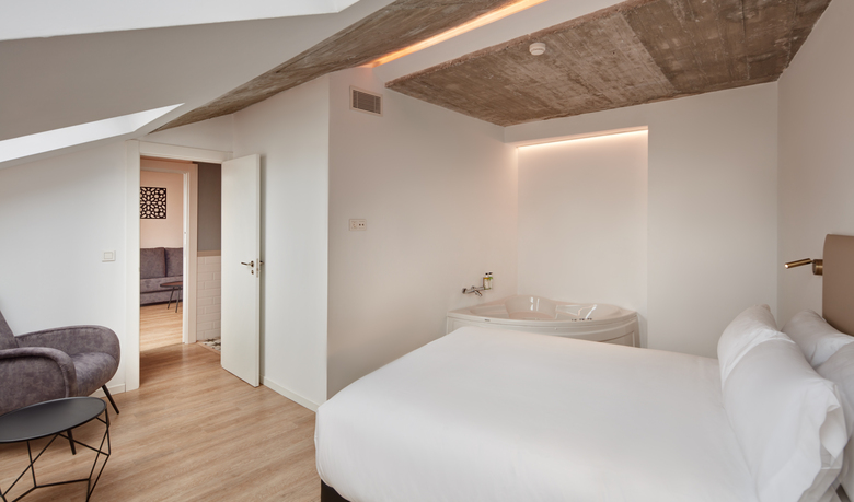 Apartamento Sercotel Granada Suites