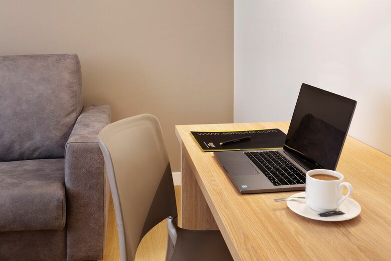 Apartamento Sercotel Granada Suites