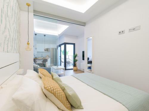 Lavish Home By Canariasgetaway