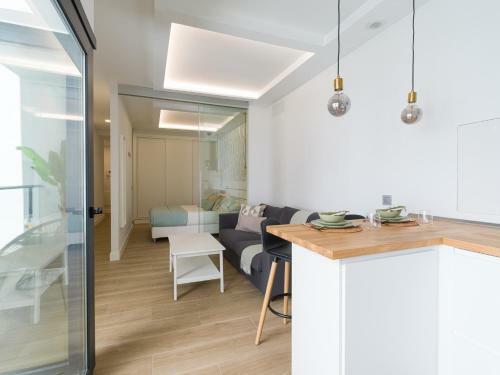 Lavish Home By Canariasgetaway