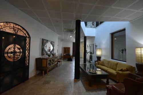 Hotel Montesi�n