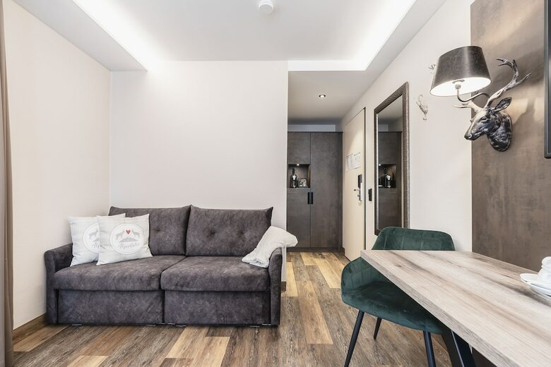 Hotel Demas Garni