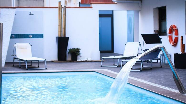 Hotel Salom�