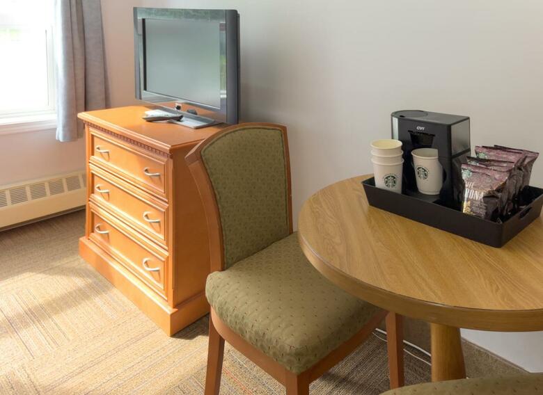 Hotel Econolodge Inn And Suites