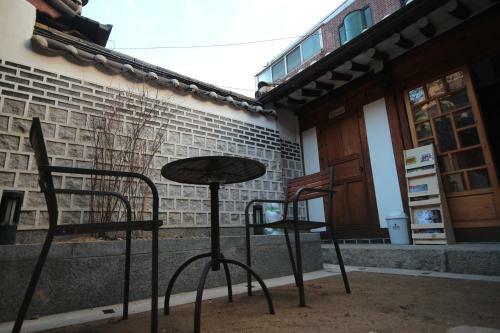 Hostal Doo Hanok Guesthouse