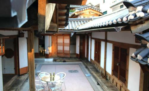 Hostal Doo Hanok Guesthouse