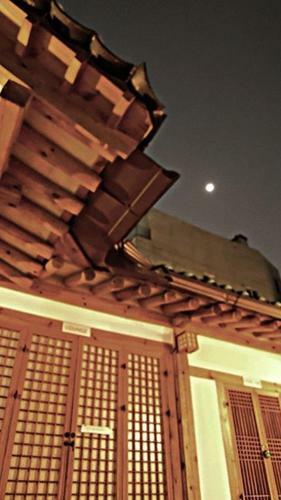Hostal Doo Hanok Guesthouse
