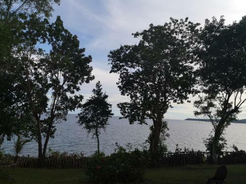 Hotel Bohol-lahoy Dive And Beach Resort