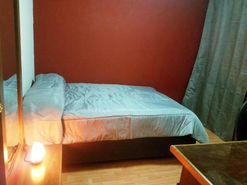 C�moda Y Acogedora Casa A 5 Min de La Feria de San Marcos