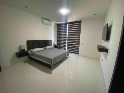 Hermosa Casa De Hu�sped Sector Jade