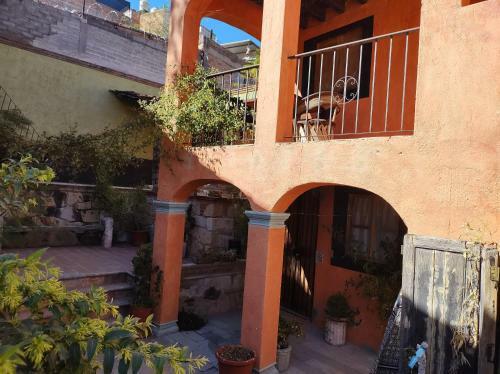 Hostal Tul�m