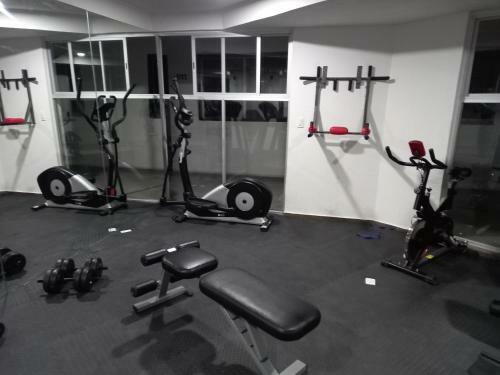 Guadalajara, C�ntrico, Moderno Y C�modo Apartamento AC Gym Alberca