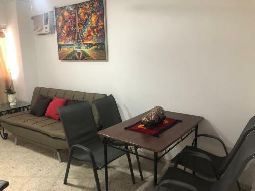 Apartamento Departamento En Zona Dorada A 2 Cuadras De La Playa