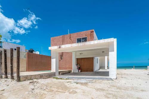 Casa La Roca A La Orilla Del Mar Yucatan