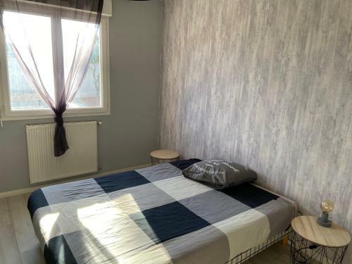 Bed & Breakfast Maison Enti�re 4 Lits 8 Pl Avec Jacuzzi Proche Du Facteur Cheval