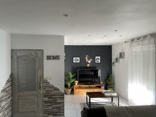 Bed & Breakfast Maison Enti�re 4 Lits 8 Pl Avec Jacuzzi Proche Du Facteur Cheval