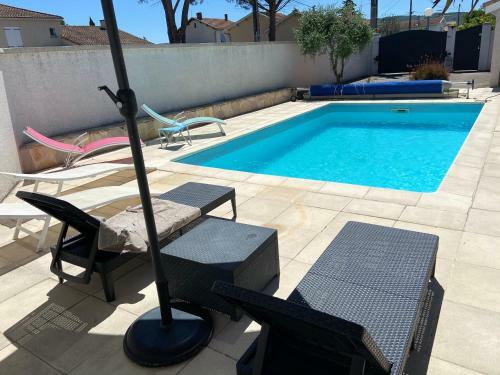 Bed & Breakfast Maison Enti�re 4 Lits 8 Pl Avec Jacuzzi Proche Du Facteur Cheval