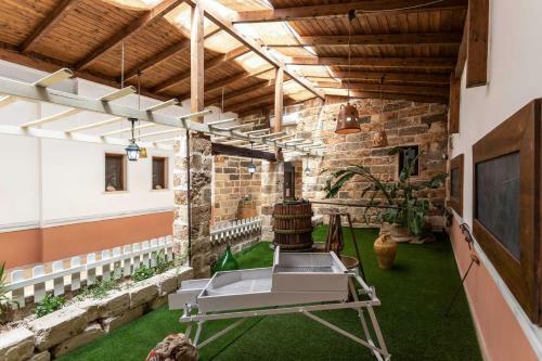 Hostal Marigi� Rooms & Restaurant