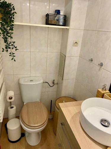 Apartamento Studio Cosy � 15min De Paris
