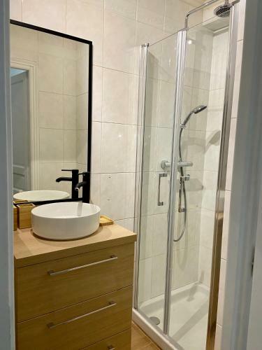 Apartamento Studio Cosy � 15min De Paris