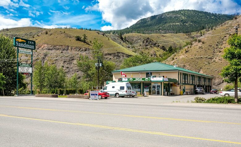 Hotel Sandman Inn Cache Creek