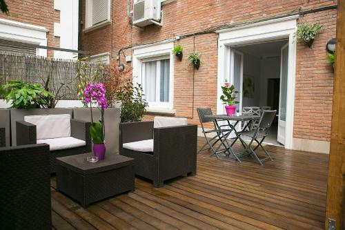 Hostal Blanc Guest House