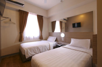 Tune Hotel Aseana City