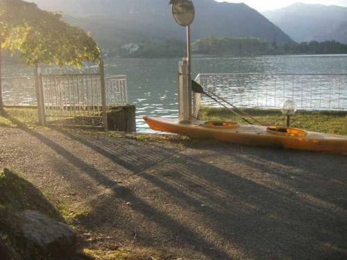 B&B In Riva Al Lago