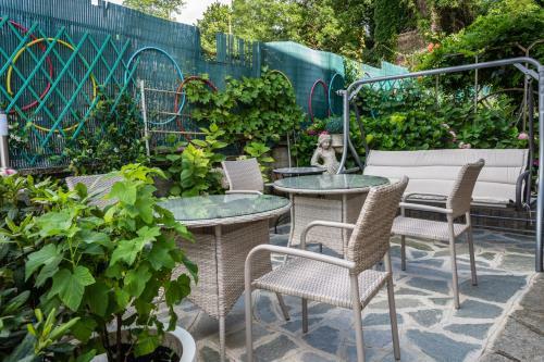 B&B In Riva Al Lago