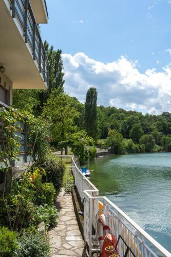B&B In Riva Al Lago