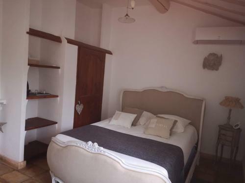 Bed & Breakfast Le Mas Des Cosme