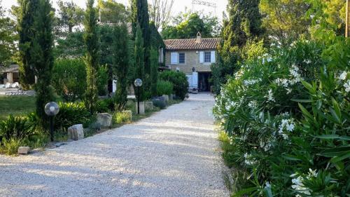Bed & Breakfast Le Mas Des Cosme