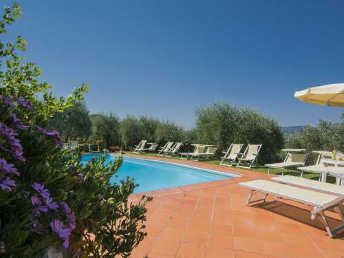 Rural Apartment In Castelfiorentino With Private Terrace