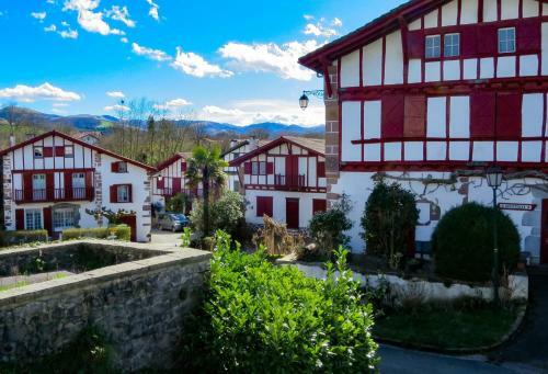 Apartamento Parking * Terrasse * Quartier * Calme * Clim