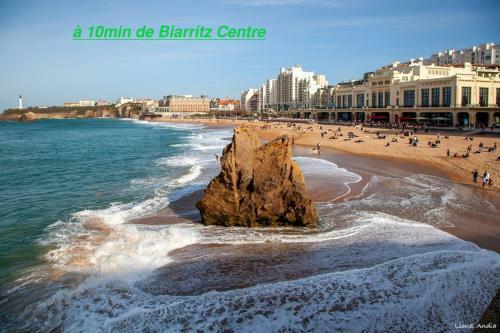 Apartamento Parking * Terrasse * Quartier * Calme * Clim