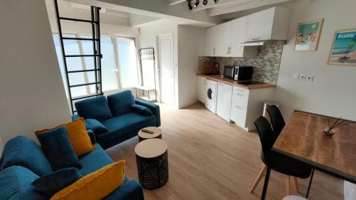 Apartamento Parking * Terrasse * Quartier * Calme * Clim