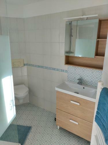 Apartamento Parking * Terrasse * Quartier * Calme * Clim