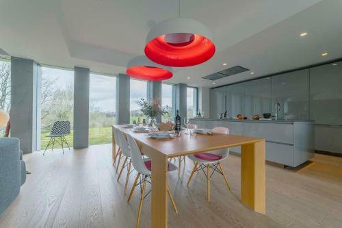 Superbe Villa D'architecte Avec Piscine � Arbonne
