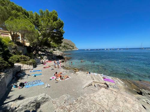 Villetta Con Terrazza E Accesso Privato A Mare