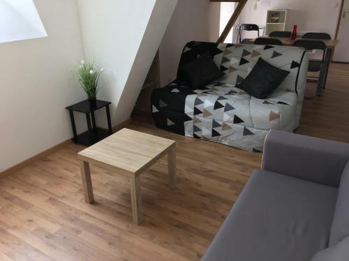 Apartamento Acca Larentia