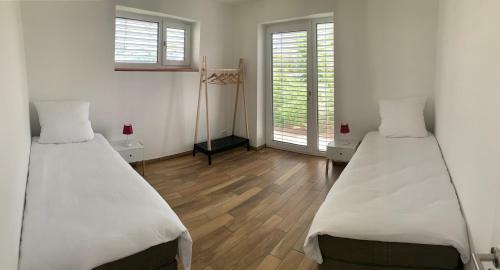 Apartamento 2-zimmer-wohnung Bei N�rnberg Mit S-bahn-anschluss