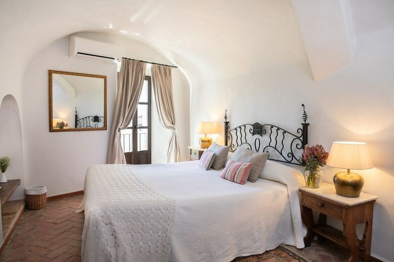 Hotel La Casa Del Califa