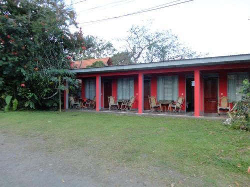 Hotel Cabinas Las Tinajas
