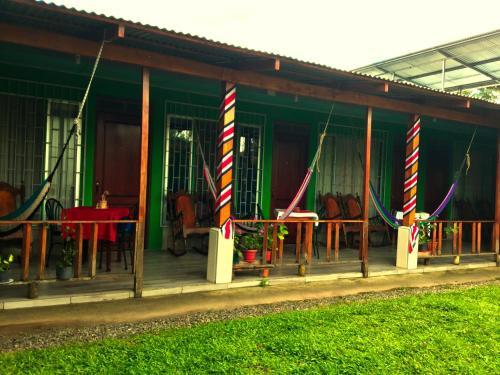 Hotel Cabinas Las Tinajas