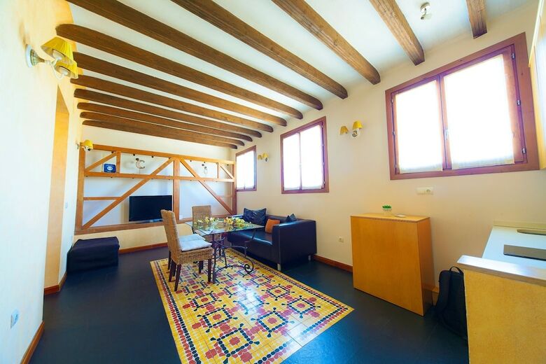 Apartamentos Casa De La Mezquita