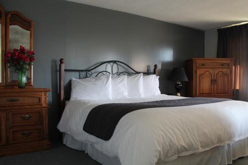 Voyageur Motel