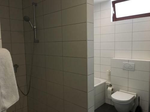 Hostal Uferperle - G�stehaus Am Bodensee